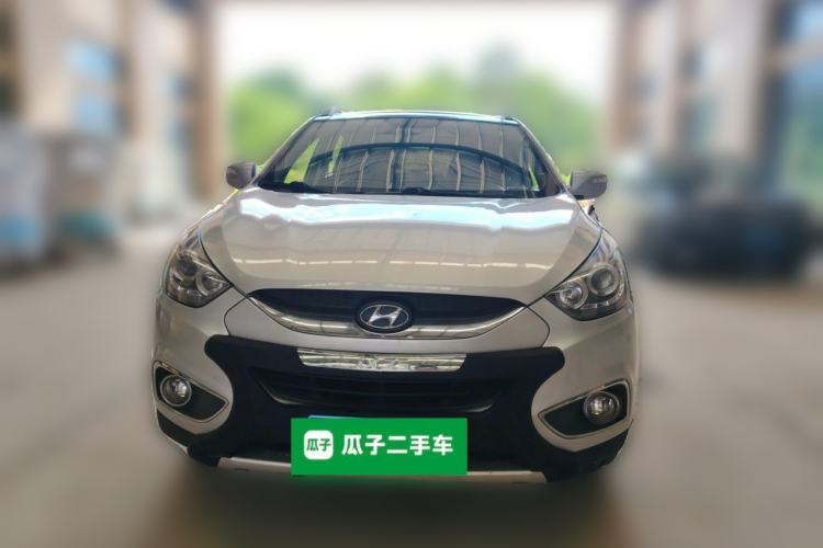 Used Hyundai ix35 2010 2.0L Automatic 4x4 Premium GLS Trim Front
