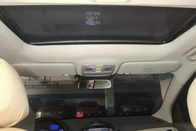 Used Hyundai ix35 2010 2.0L Automatic Two-Wheel Drive New Edition GL Headliner