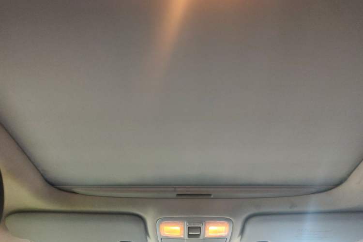 Used Hyundai ix35 2010 2.4L Automatic 2WD Prestige GLS Trim Headliner