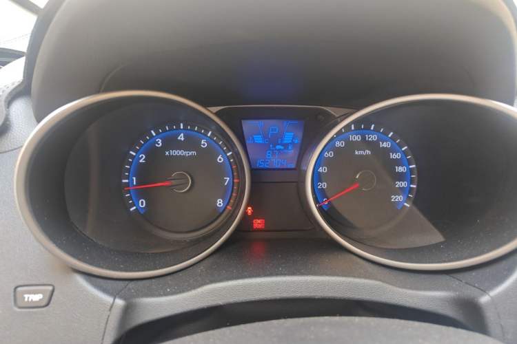 Used Hyundai ix35 2010 2.0L Automatic Two-Wheel Drive Elite Edition GLS Odometer Close Up