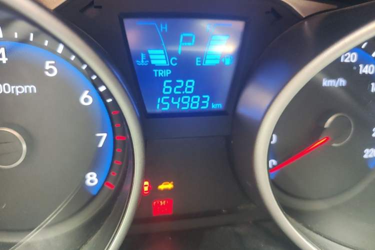 Used Hyundai ix35 2010 2.0L Automatic Two-Wheel Drive Elite Edition GLS Odometer Close Up