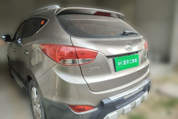 Used Hyundai ix35 2010 2.0L Automatic Two-Wheel Drive Elite Edition GLS Rear Left 45 Deg