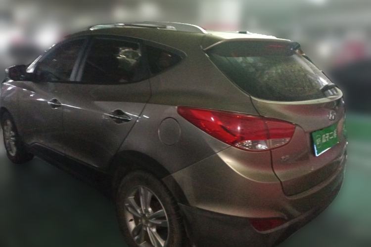Used Hyundai ix35 2010 2.0L Automatic Two-Wheel Drive Elite Edition GLS Rear Left 45 Deg