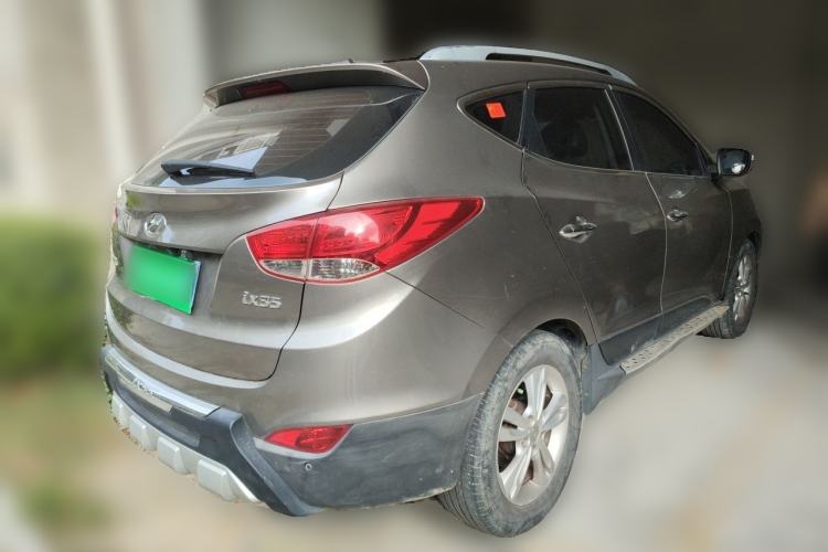 Used Hyundai ix35 2010 2.0L Automatic Two-Wheel Drive Elite Edition GLS Rear Right 45 Deg