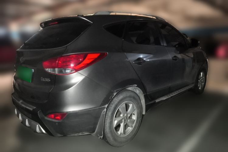 Used Hyundai ix35 2010 2.0L Automatic Two-Wheel Drive New Edition GL Rear Right 45 Deg