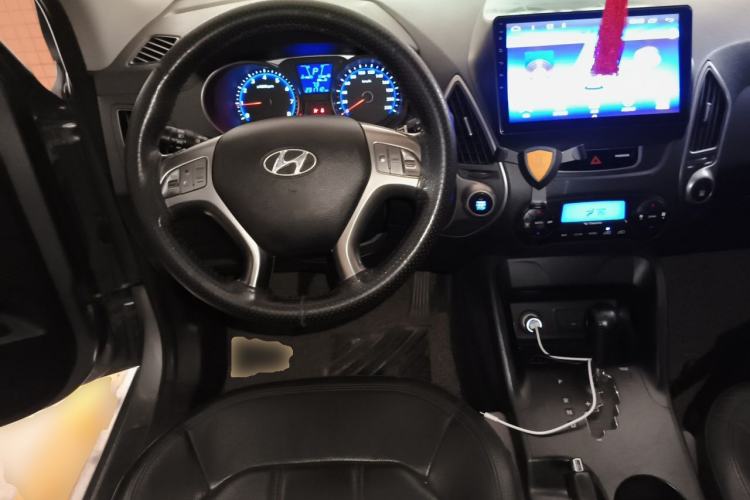 Used Hyundai ix35 2010 2.0L Automatic Two-Wheel Drive Elite Edition GLS Steering Wheel