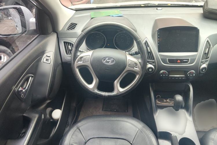Used Hyundai ix35 2010 2.0L Automatic Two-Wheel Drive Elite Edition GLS Steering Wheel