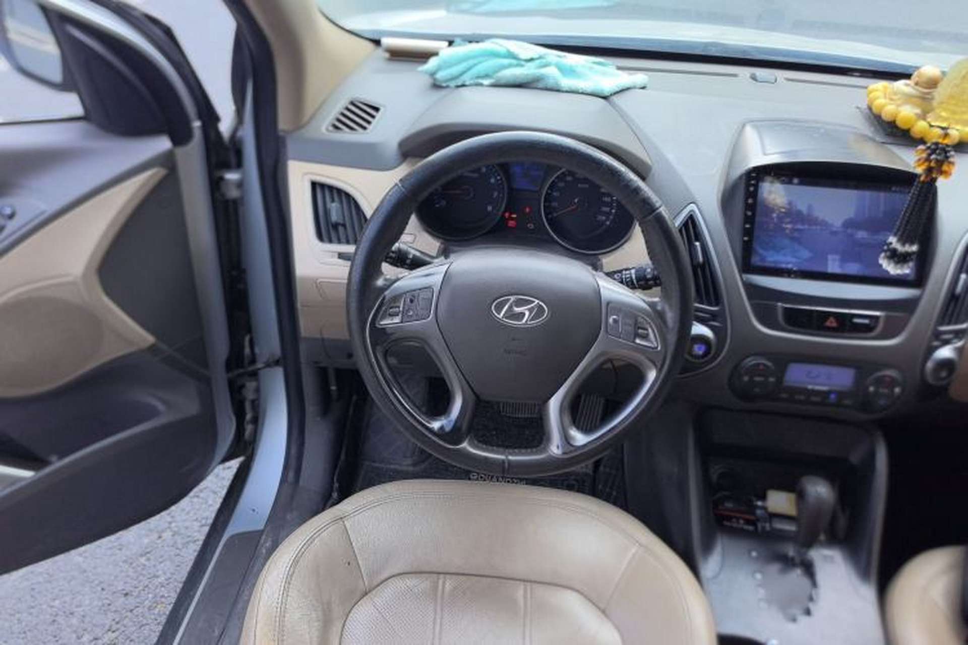 Used Hyundai ix35 2010 2.0L Automatic Two-Wheel Drive Elite Edition GLS Steering Wheel