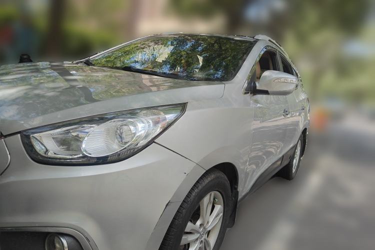Used Hyundai ix35 2010 2.0L Automatic Two-Wheel Drive Elite Edition GLS Guazi used car, China used car export, Used car for sale, Used  cars, Cheapest cars for sale