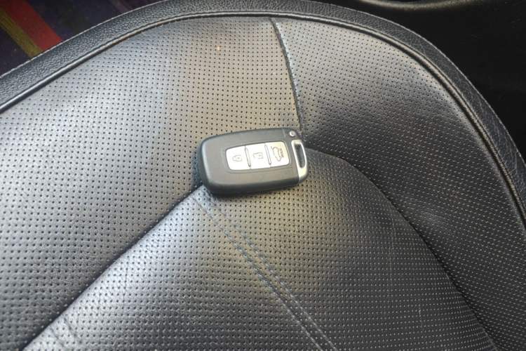 Used Hyundai ix35 2010 2.0L Automatic Two-Wheel Drive Elite Edition GLS Vehicle Key