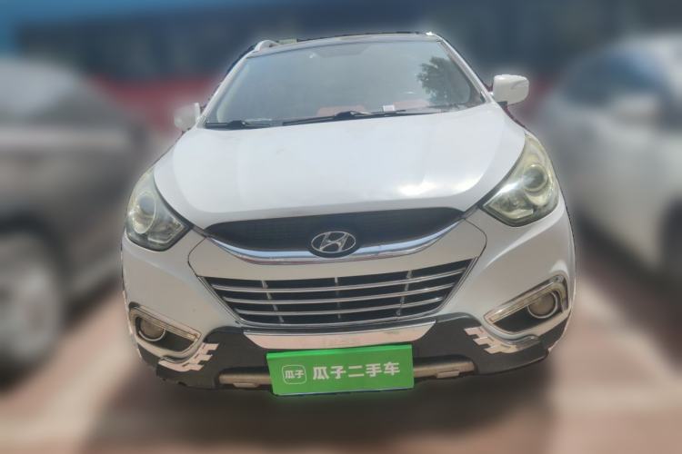 Used Hyundai ix35 2010 2.0L Automatic 4x4 Premium GLS Trim Front