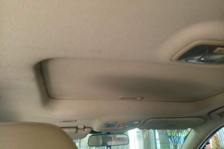 Used Hyundai ix35 2010 2.0L Automatic Two-Wheel Drive Elite Edition GLS Headliner