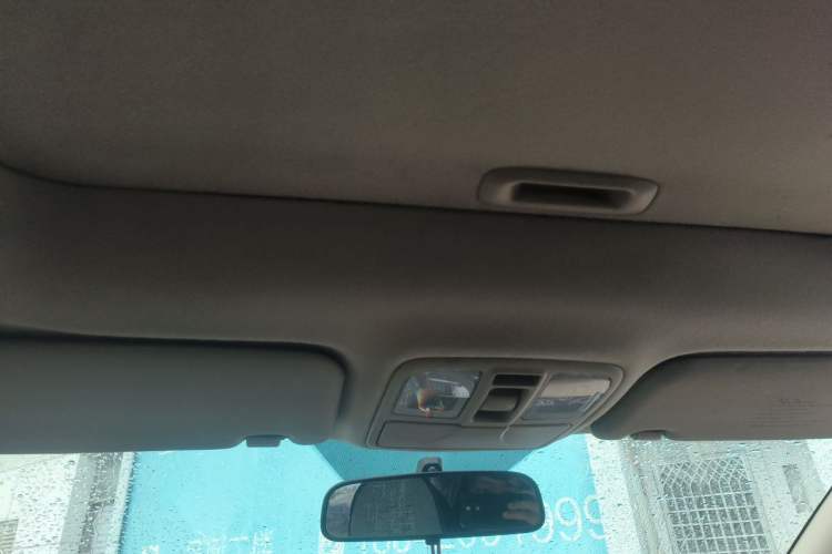 Used Hyundai ix35 2010 2.0L Automatic Two-Wheel Drive Elite Edition GLS Headliner