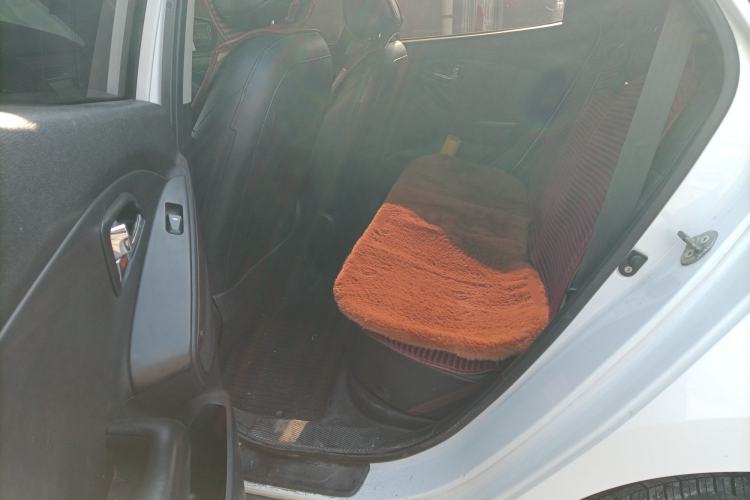 Used Hyundai ix35 2010 2.0L Automatic Two-Wheel Drive Elite Edition GLS Left Rear Seat