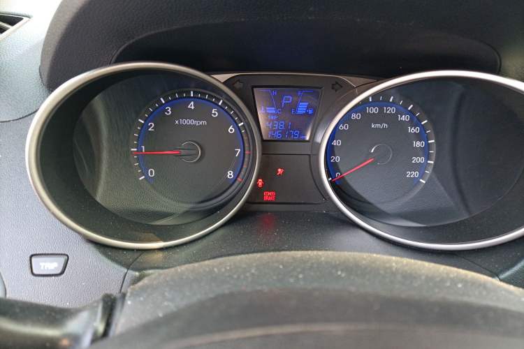 Used Hyundai ix35 2010 2.0L Automatic Two-Wheel Drive Elite Edition GLS Odometer Close Up