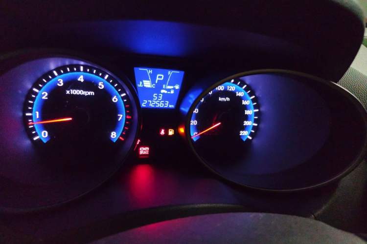 Used Hyundai ix35 2010 2.0L Automatic Two-Wheel Drive Elite Edition GLS Odometer Close Up