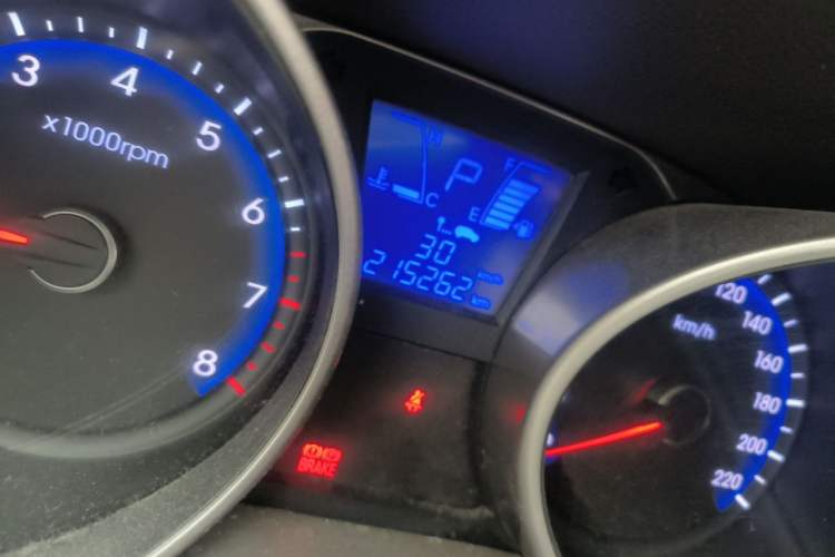 Used Hyundai ix35 2010 2.0L Automatic Two-Wheel Drive Elite Edition GLS Odometer Close Up