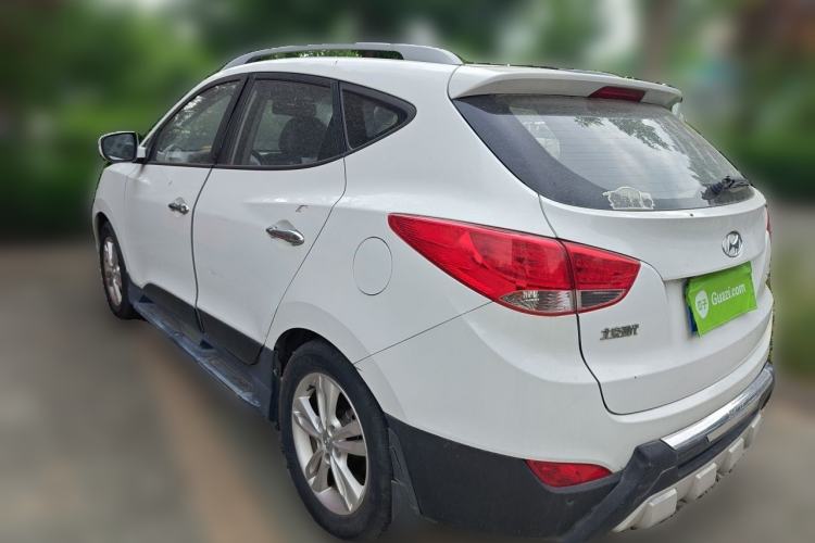 Used Hyundai ix35 2010 2.0L Automatic Two-Wheel Drive Elite Edition GLS Rear Left 45 Deg
