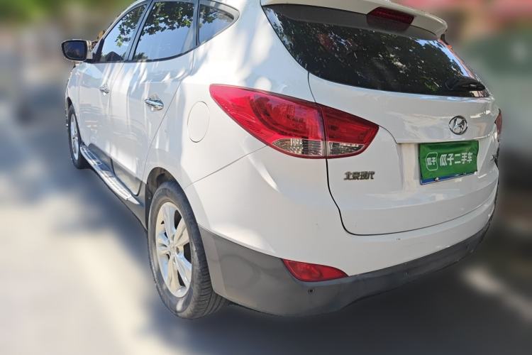 Used Hyundai ix35 2010 2.0L Automatic Two-Wheel Drive Elite Edition GLS Rear Left 45 Deg