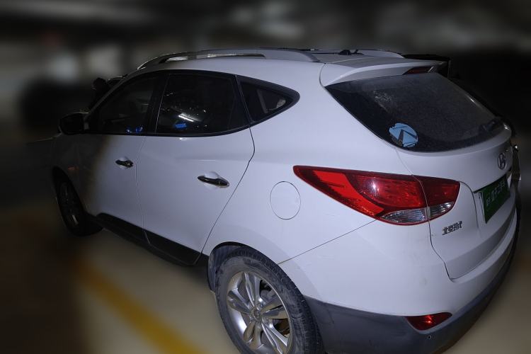Used Hyundai ix35 2010 2.0L Automatic Two-Wheel Drive Elite Edition GLS Rear Left 45 Deg