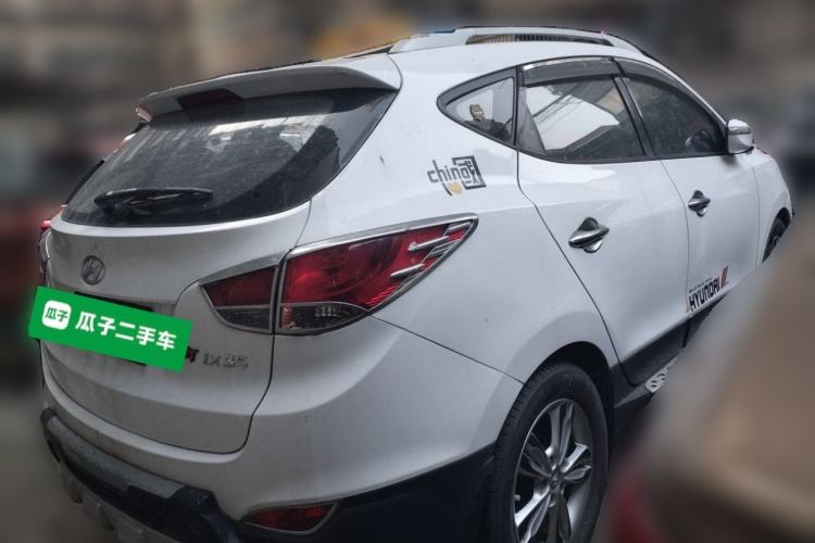 Used Hyundai ix35 2010 2.0L Automatic Two-Wheel Drive Elite Edition GLS Rear Right 45 Deg