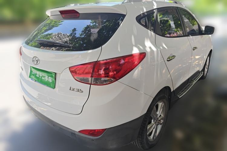 Used Hyundai ix35 2010 2.0L Automatic Two-Wheel Drive Elite Edition GLS Rear Right 45 Deg