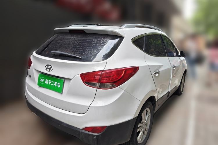 Used Hyundai ix35 2010 2.0L Automatic Two-Wheel Drive Elite Edition GLS Rear Right 45 Deg
