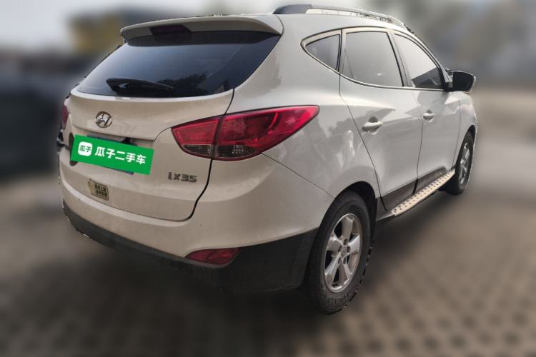 Used Hyundai ix35 2010 2.0L Manual Two-Wheel Drive New Edition GL Rear Right 45 Deg