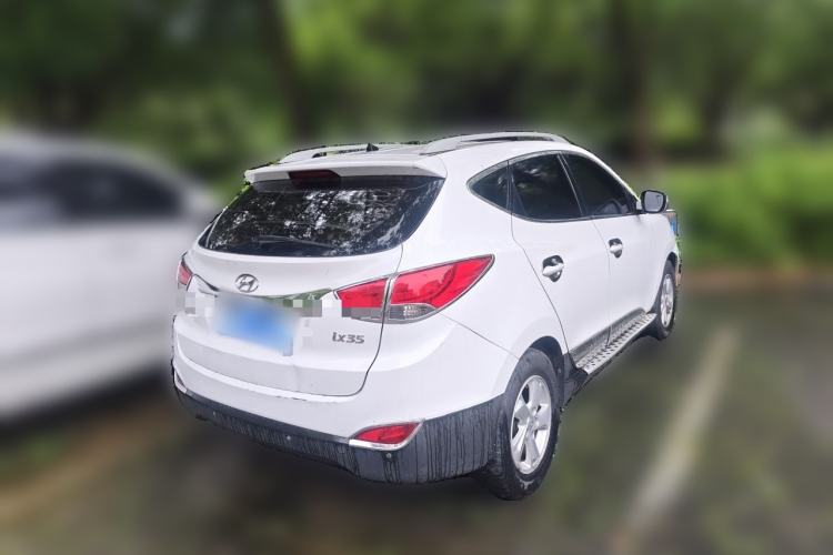 Used Hyundai ix35 2010 2.0L Automatic Two-Wheel Drive New Edition GL Rear Right 45 Deg