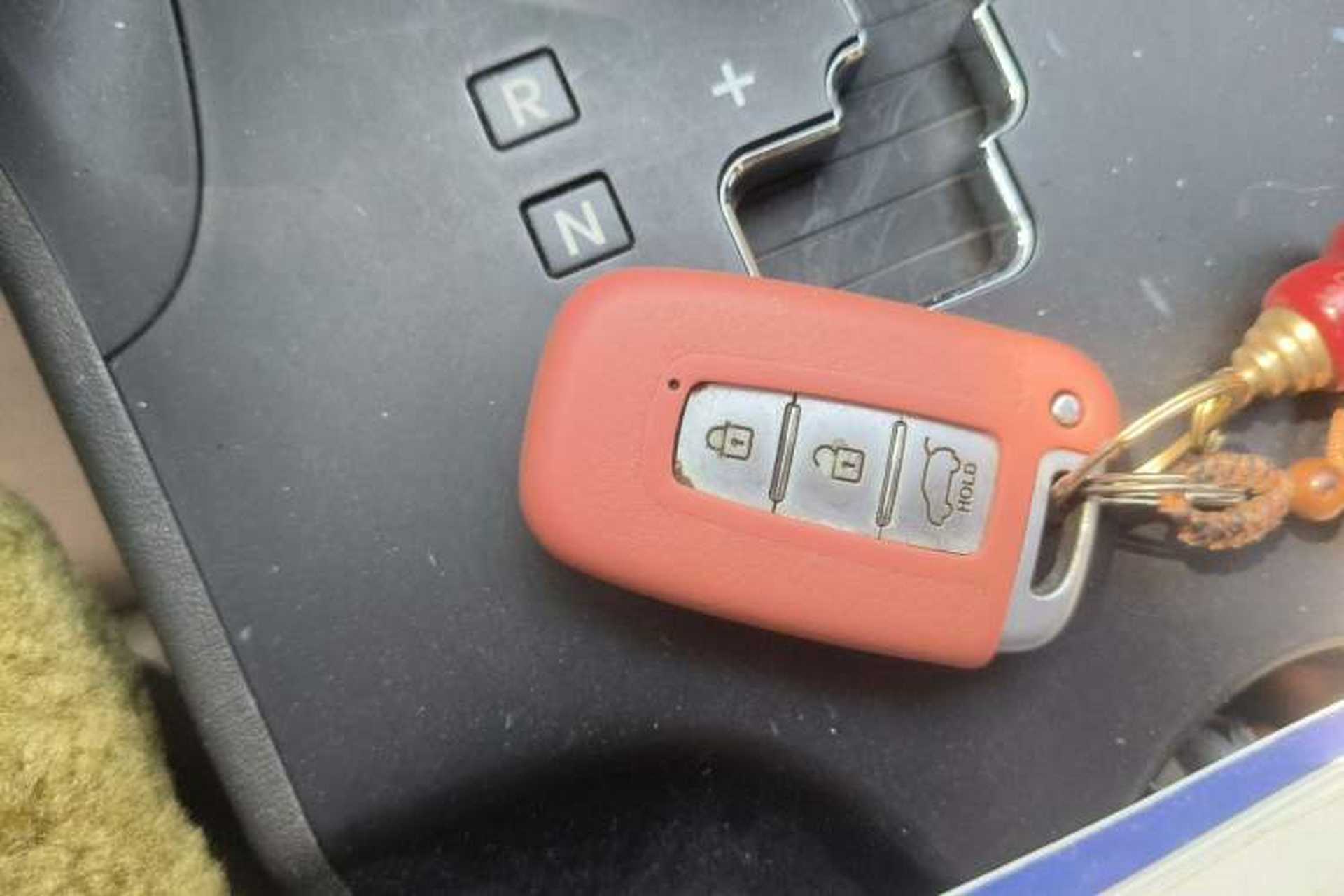 Used Hyundai ix35 2010 2.0L Automatic Two-Wheel Drive Elite Edition GLS Vehicle Key