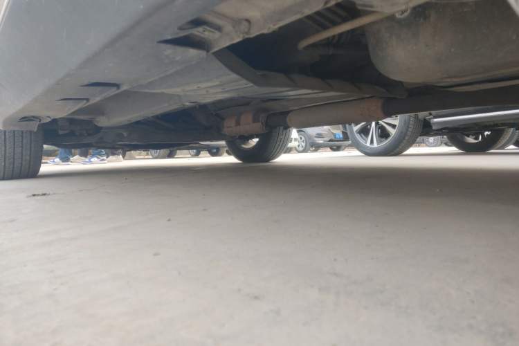 Used Hyundai ix35 2010 2.4L Automatic 2WD Prestige GLS Trim Chassis Rear Left