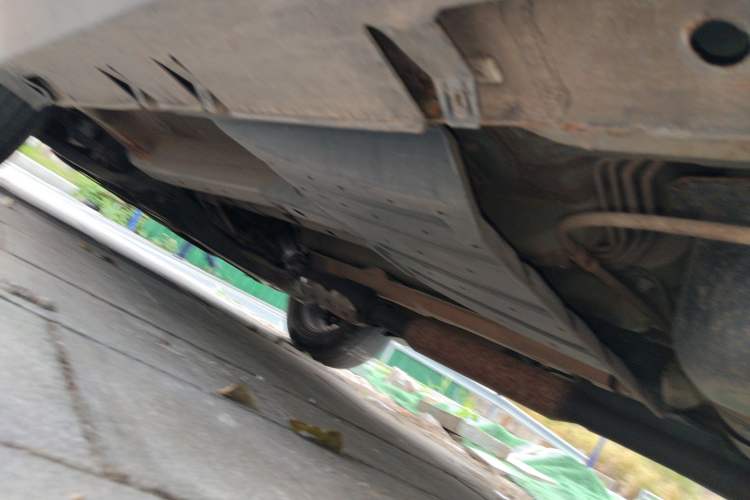 Used Hyundai ix35 2010 2.4L Automatic 2WD Prestige GLS Trim Chassis Rear Left