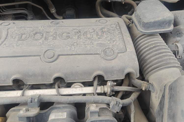 Used Hyundai ix35 2010 2.4L Automatic 2WD Prestige GLS Trim Engine Bay