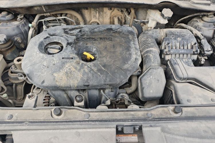 Used Hyundai ix35 2010 2.0L Automatic Two-Wheel Drive Elite Edition GLS Engine Bay