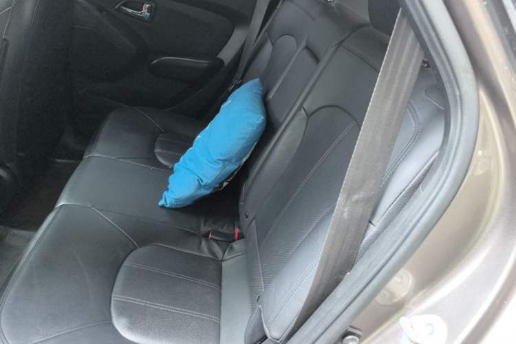 Used Hyundai ix35 2010 2.0L Automatic 4x4 Premium GLS Trim Left Rear Seat