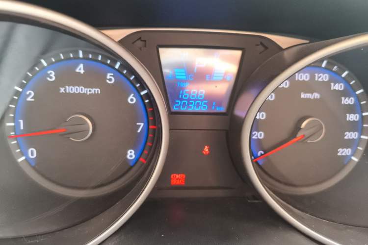 Used Hyundai ix35 2010 2.0L Automatic Two-Wheel Drive Elite Edition GLS Odometer Close Up