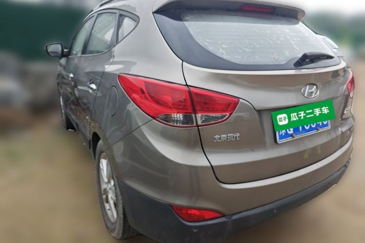 Used Hyundai ix35 2010 2.0L Automatic Two-Wheel Drive Elite Edition GLS Rear Left 45 Deg