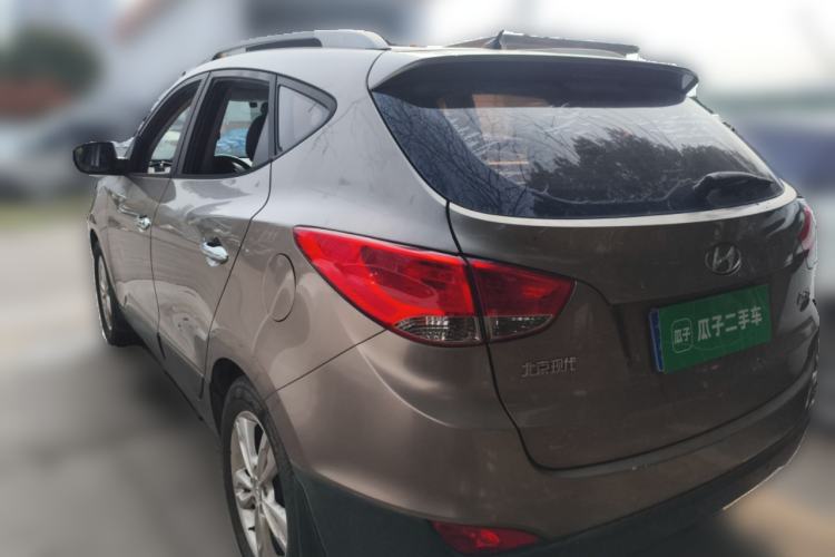Used Hyundai ix35 2010 2.0L Automatic Two-Wheel Drive Elite Edition GLS Rear Left 45 Deg