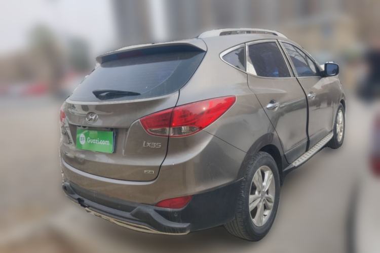 Used Hyundai ix35 2010 2.4L Automatic 2WD Prestige GLS Trim Rear Right 45 Deg