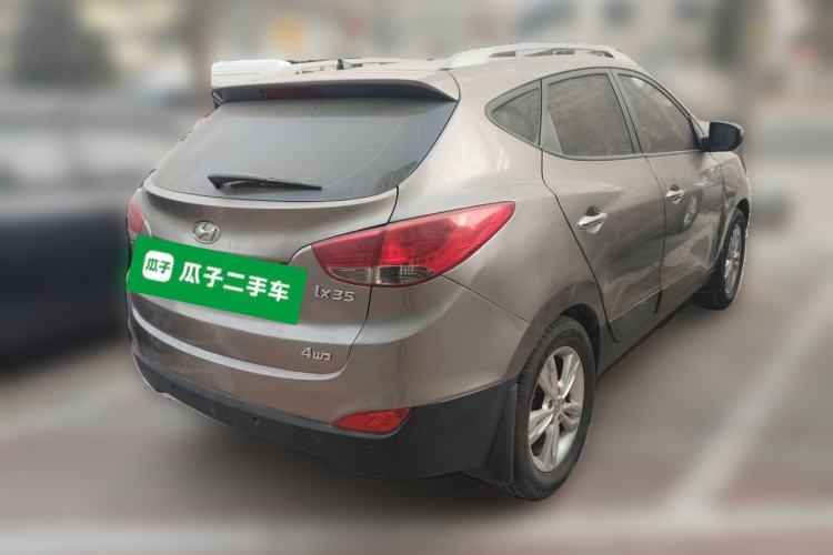 Used Hyundai ix35 2010 2.0L Automatic 4x4 Premium GLS Trim Rear Right 45 Deg