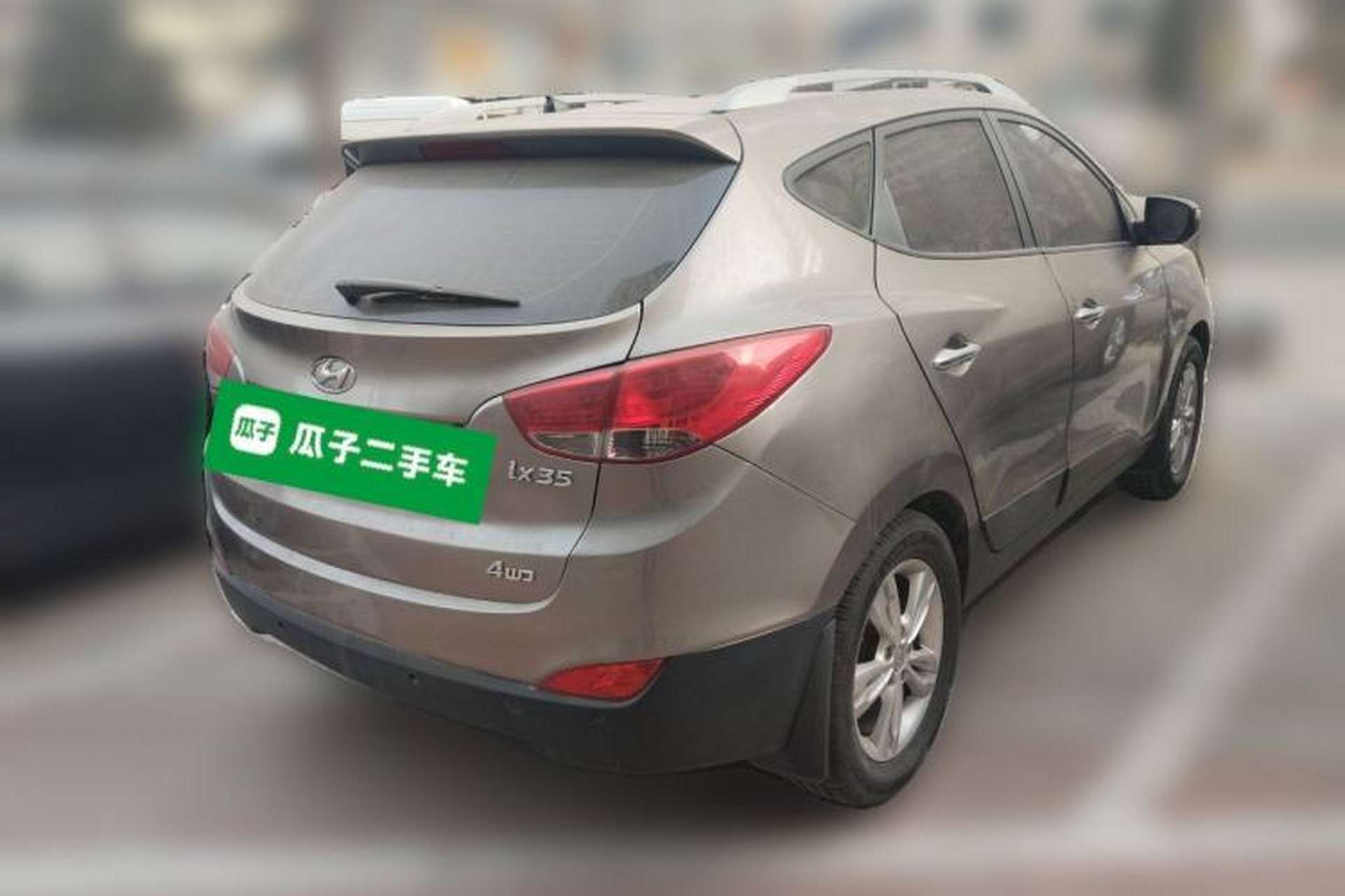 Used Hyundai ix35 2010 2.0L Automatic 4x4 Premium GLS Trim Rear Right 45 Deg