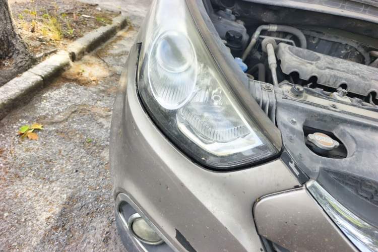 Used Hyundai ix35 2010 2.0L Automatic Two-Wheel Drive Elite Edition GLS Right Front Headlight