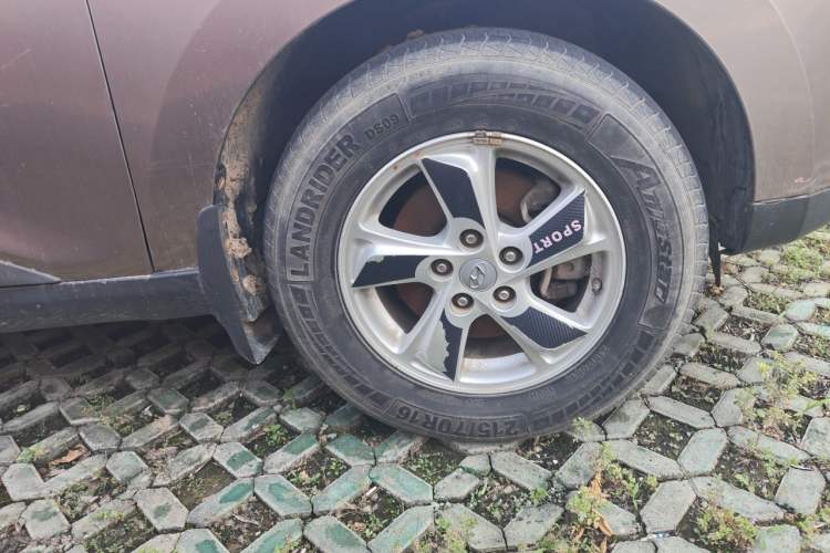 Used Hyundai ix35 2010 2.0L Manual Two-Wheel Drive New Edition GL Right Front Wheel Hub