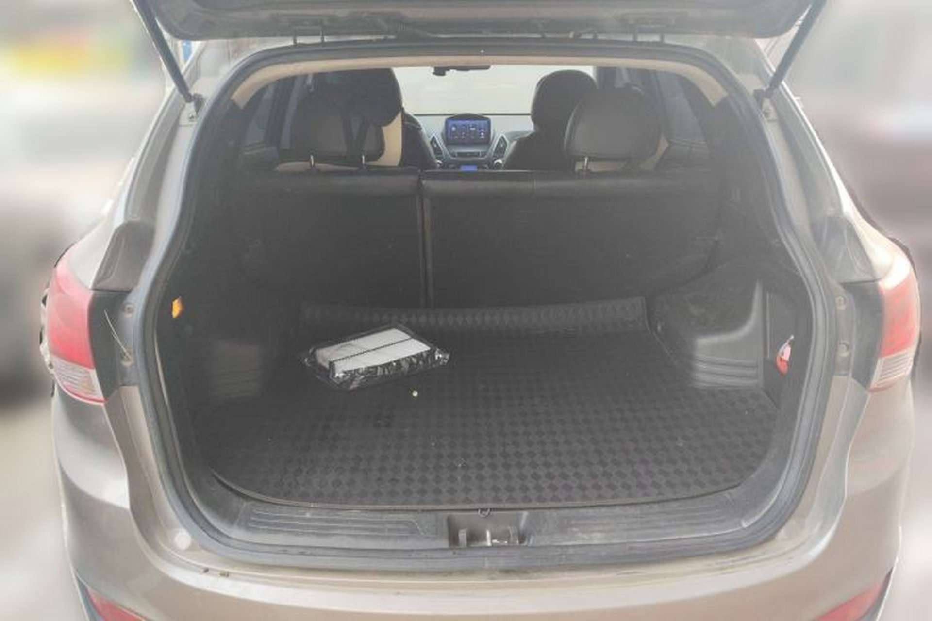 Used Hyundai ix35 2010 2.0L Automatic 4x4 Premium GLS Trim Trunk