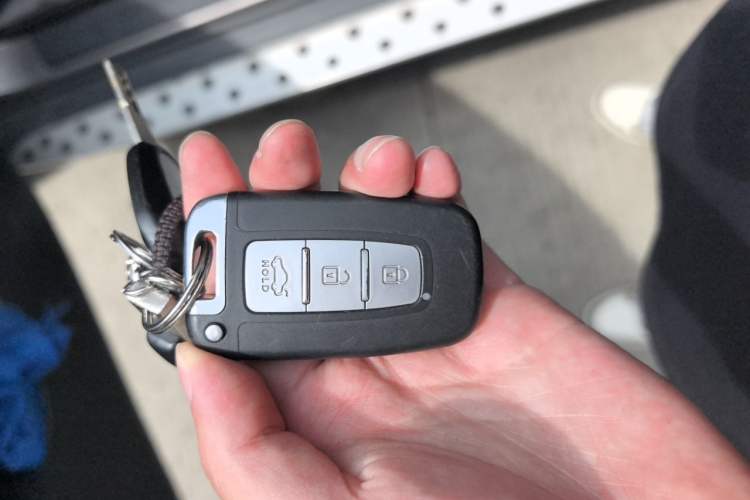 Used Hyundai ix35 2010 2.0L Automatic 4x4 Premium GLS Trim Vehicle Key