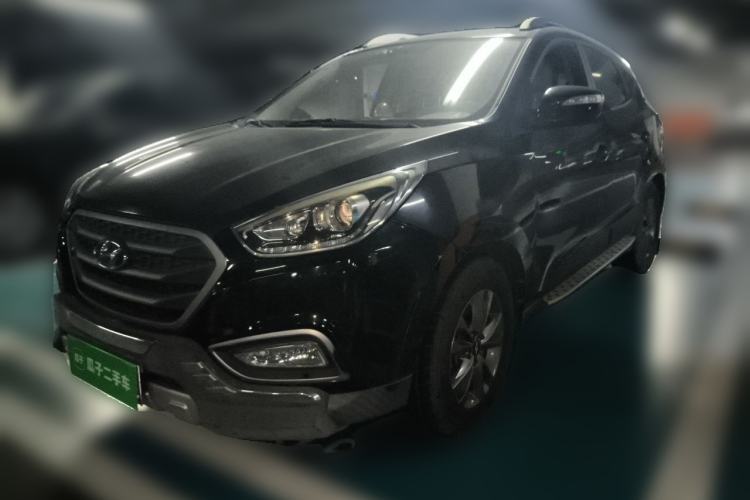 Used Hyundai ix35 2012 2.0L Automatic Two-Wheel Drive New Edition GL Guazi used car, China used car export, Used car for sale, Used Hyundai cars, Cheapest cars for sale