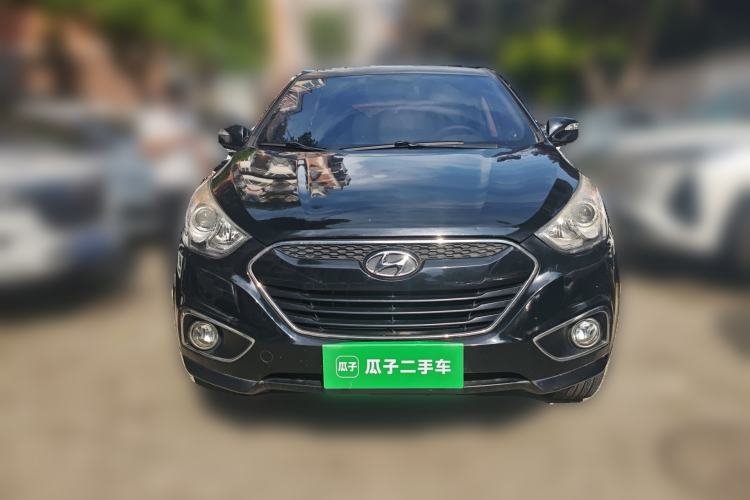 Used Hyundai ix35 2012 2.0L Manual Two-Wheel Drive New Edition GL Front