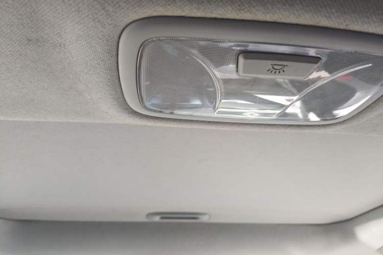 Used Hyundai ix35 2012 2.0L Automatic Two-Wheel Drive Elite Edition GLS Headliner