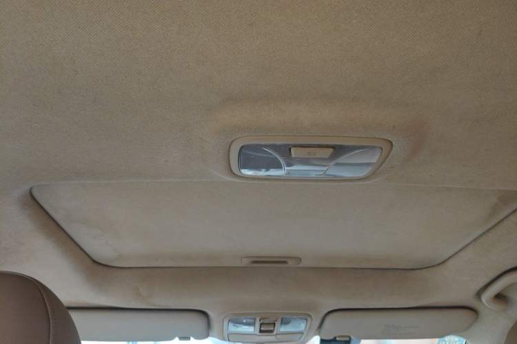 Used Hyundai ix35 2012 2.0L Automatic Two-Wheel Drive New Edition GL Headliner