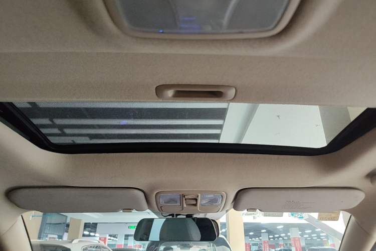Used Hyundai ix35 2012 2.0L Automatic Two-Wheel Drive Elite Edition GLS Headliner